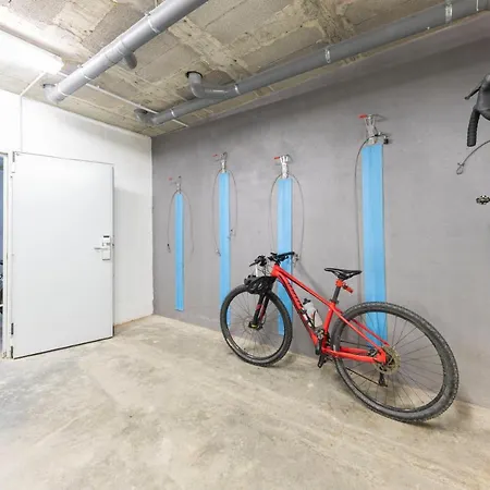 Konukevi Trainera 2*