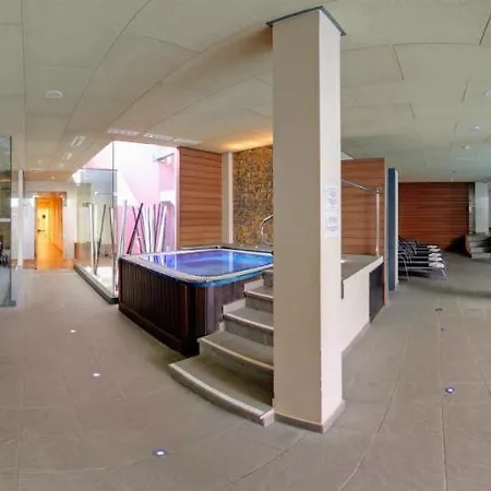 Konukevi Trainera Esterri d'Àneu