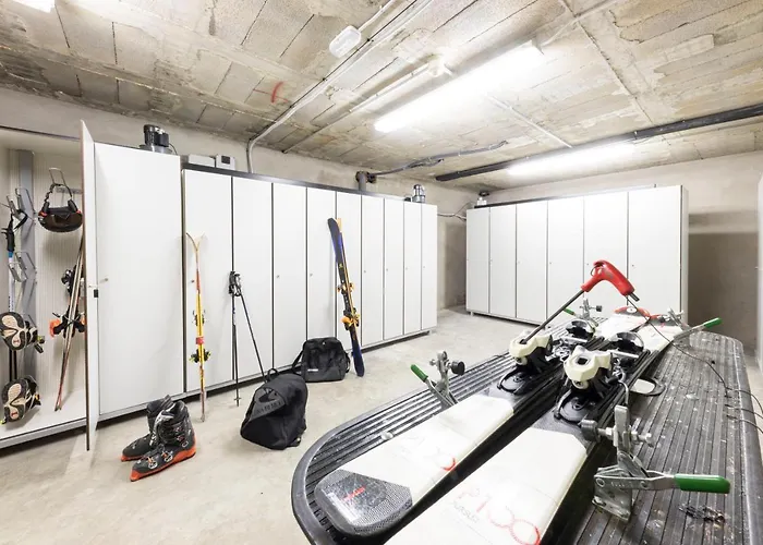 ゲストハウス Trainera 2*